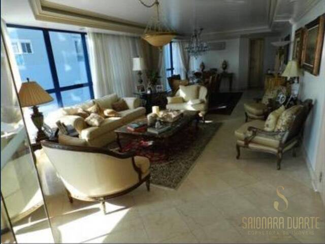 #12 - Apartamento para Venda em Balneário Camboriú - SC