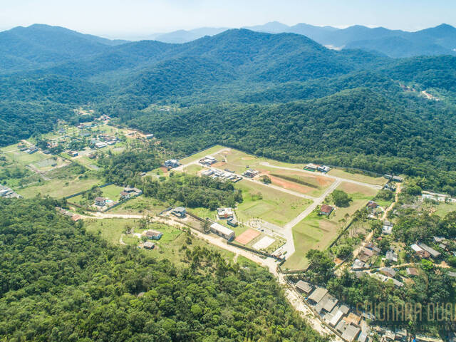 #29 - Terreno em condomínio para Venda em Camboriú - SC