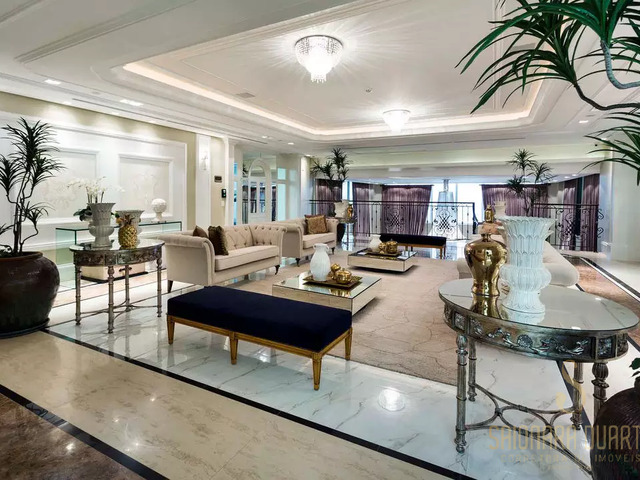 #11 - Apartamento para Venda em Balneário Camboriú - SC